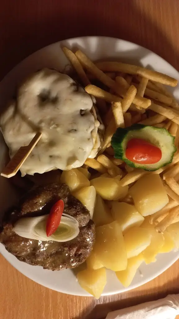 Menu_Bistro Labužník a catering_Holešov_image_4