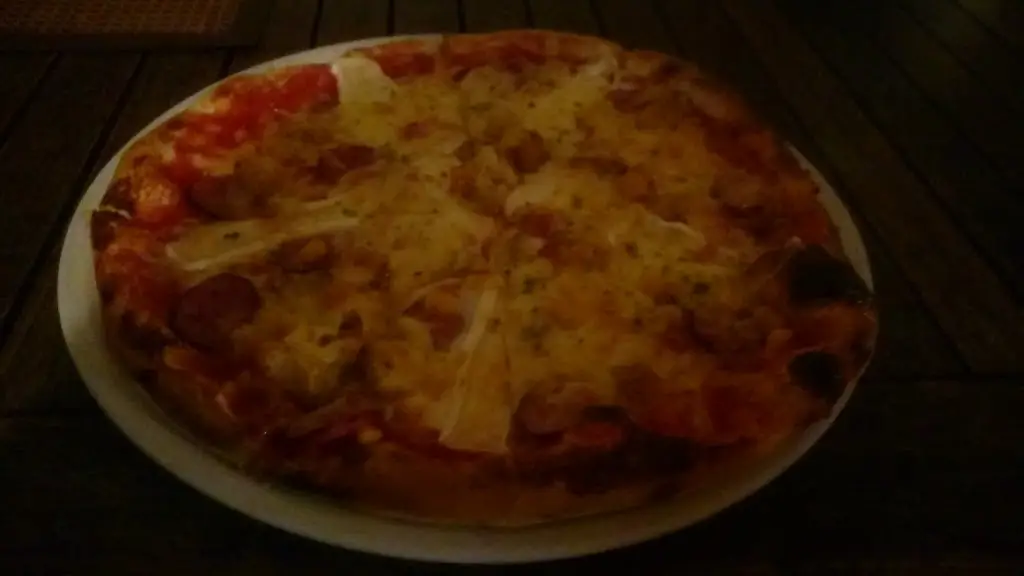 Archa Bar Pizzerie_Holešov_slider_image_2