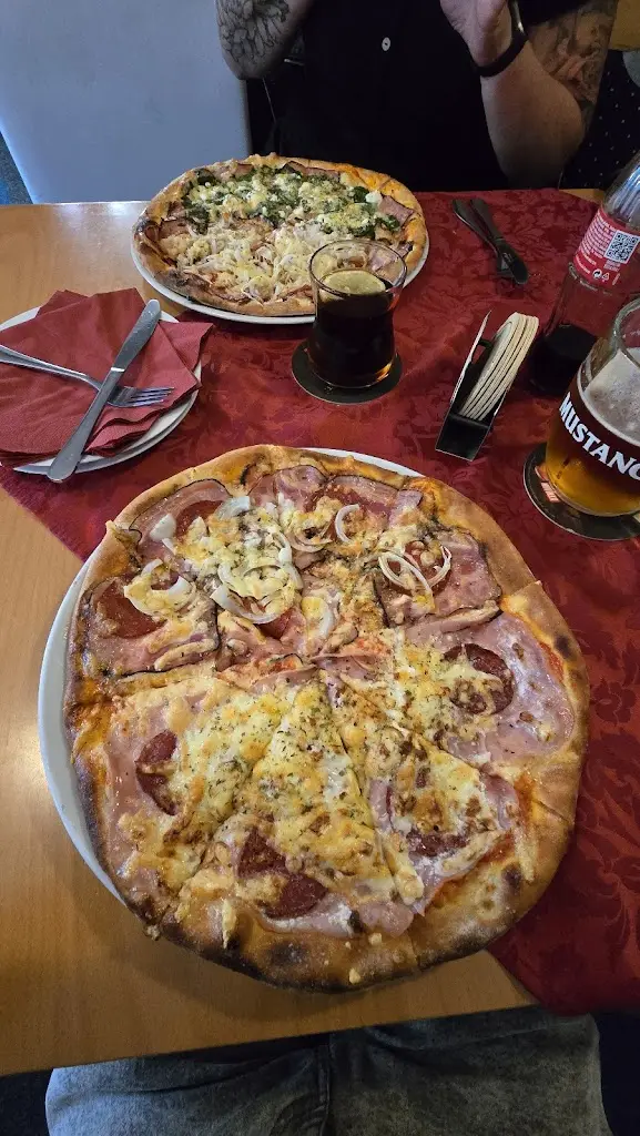 jirka_som_Pizzerie u Letiště_Holešov_review