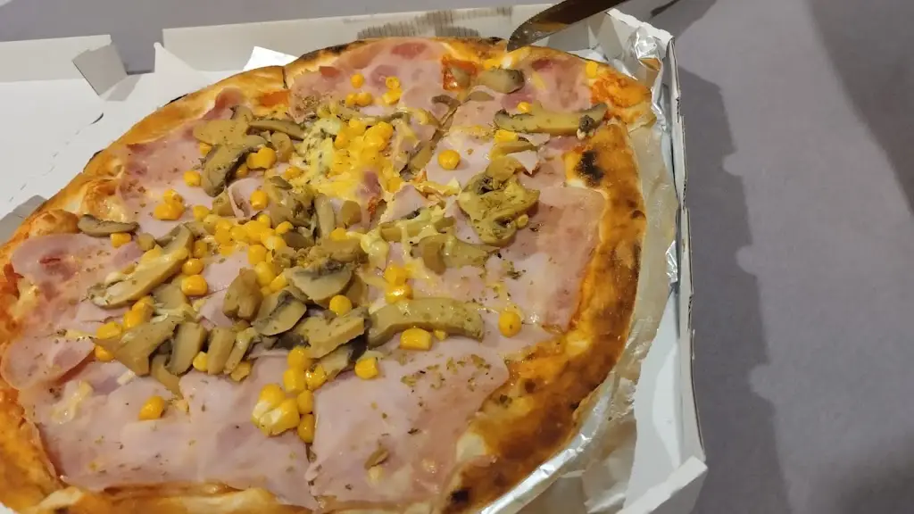 Tomas Kana_Pizzerie u Letiště_Holešov_review