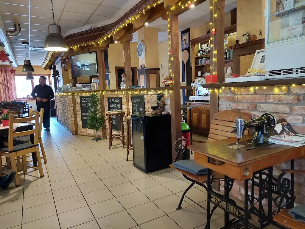 Pizzerie Retro restaurant in Luhačovice