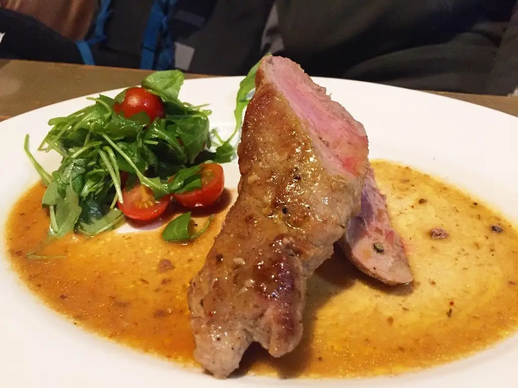 Eva Lo_Selská Krčma Restaurant_Otrokovice_review