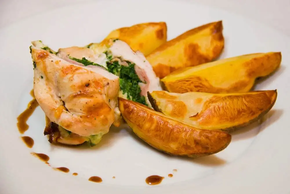 Radniční restaurace a pivotéka_Okres Kroměříž_slider_image_3