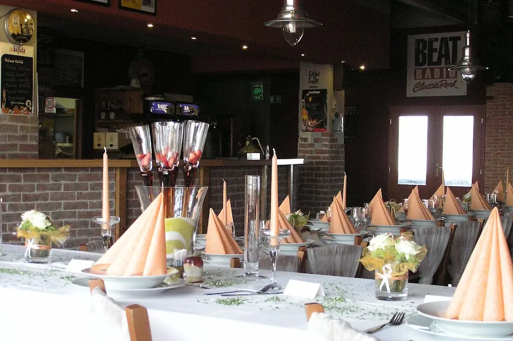 Restaurace Stará Masna Grill&Music_Okres Kroměříž_slider_image_3