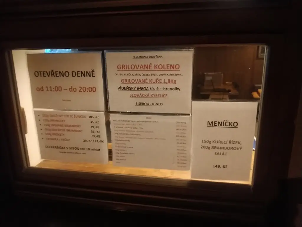 Menu_Kavárna U Přívozu - Grilovaná kolena_Spytihněv_image_3