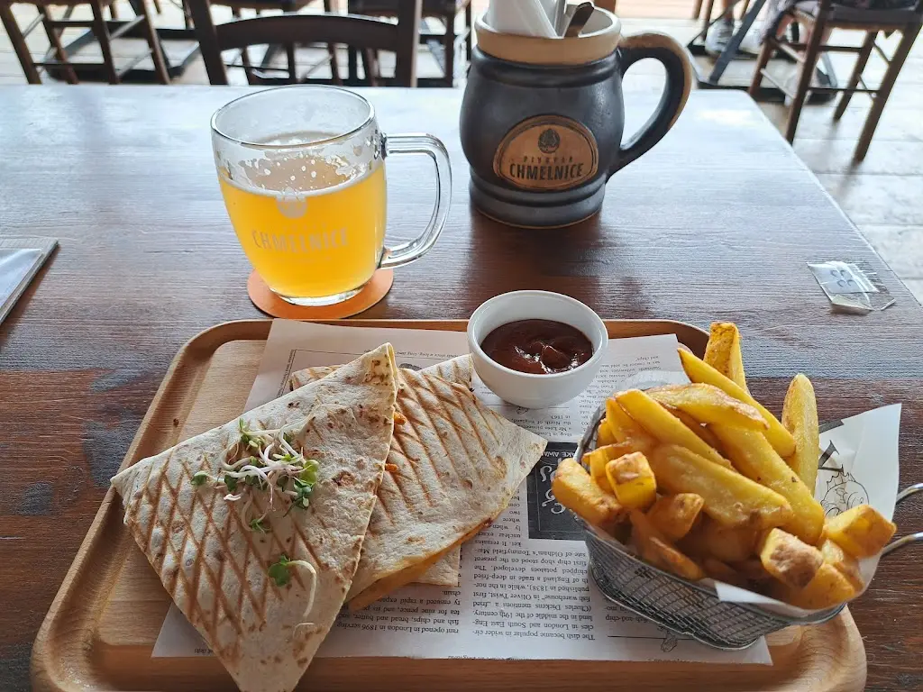 T V_Restaurant & Hotel & PIVOVAR CHMELNICE_Napajedla_review