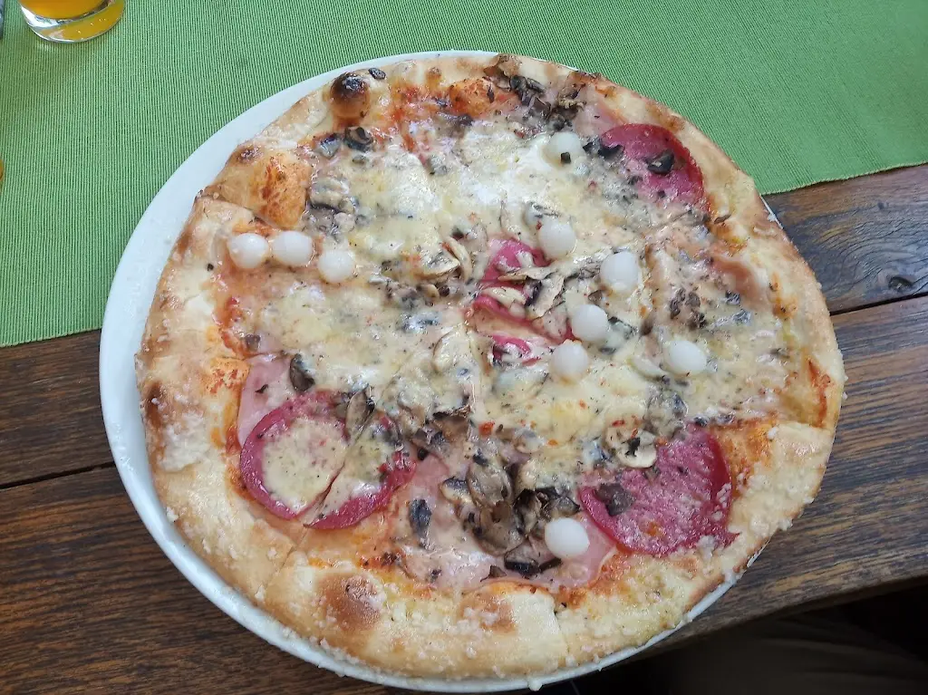 Menu_Pizza Halló_Napajedla_image_3