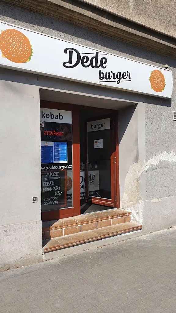 Dede Burger ristorante a Napajedla