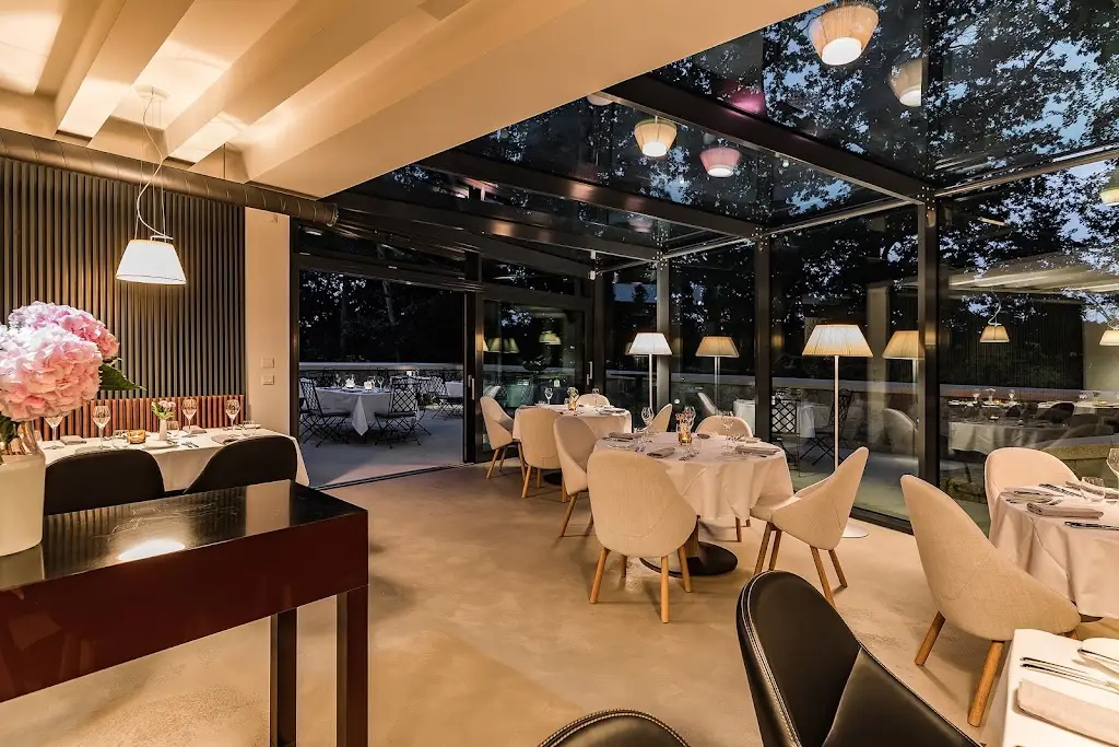 La Villa Restaurant_Okres Zlín_slider_image_1