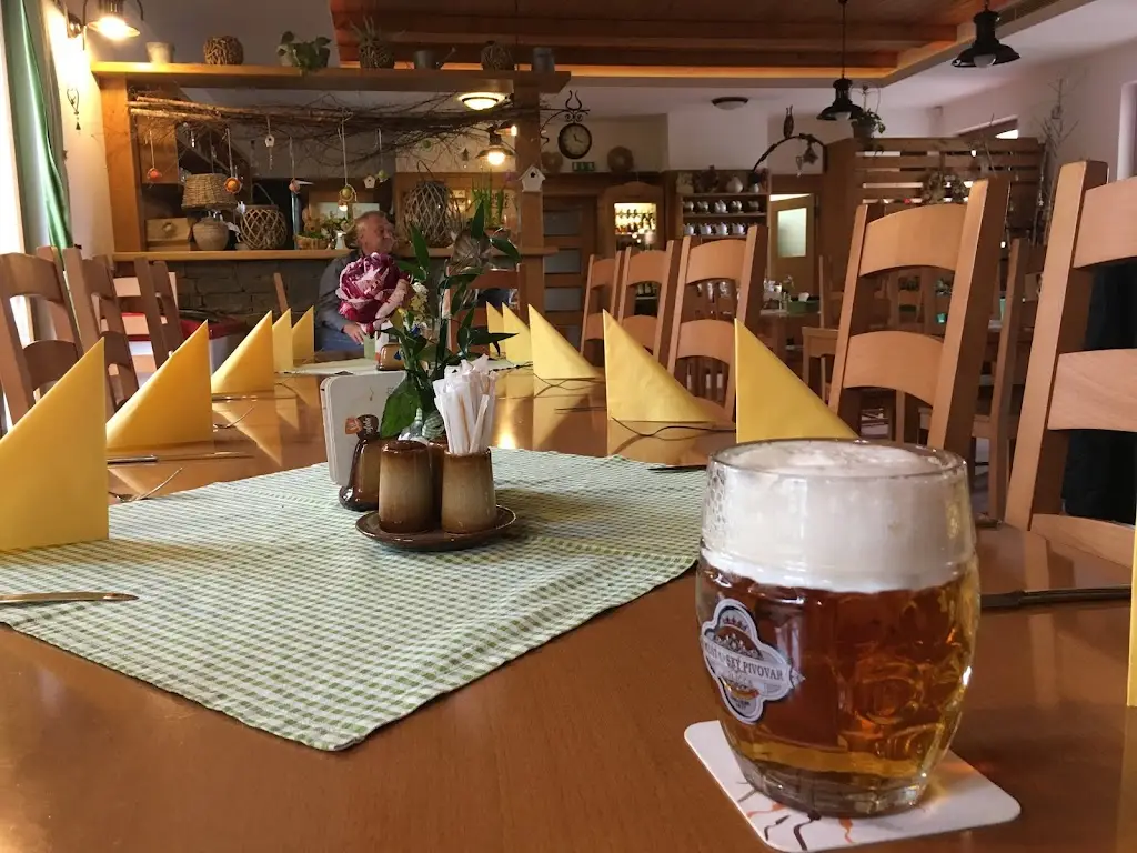 Restaurace a penzion Na Pinduli_Okres Zlín_slider_image_3
