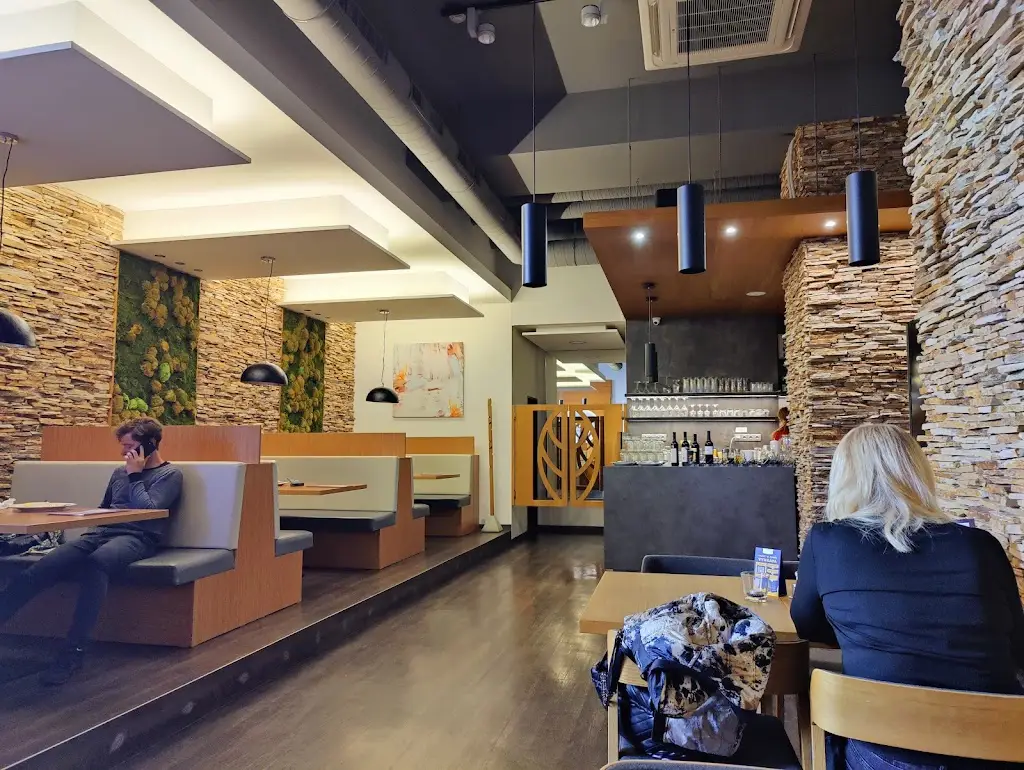 prostē Restaurace_Okres Zlín_slider_image_2