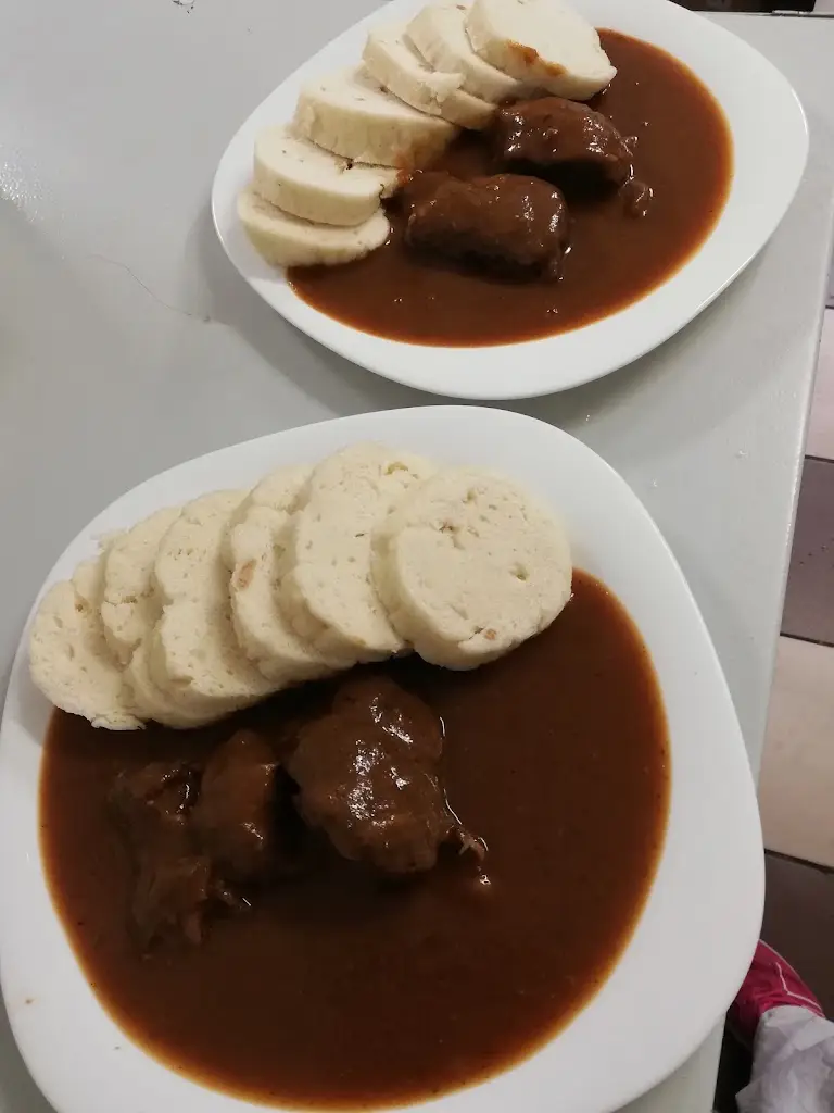 Restaurace a Bar Fortuna_Suchdol nad Lužnicí_slider_image_2