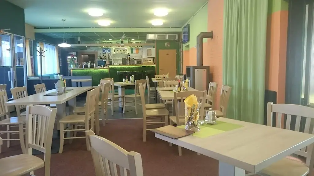 pub Bivoj restaurant in Tečovice