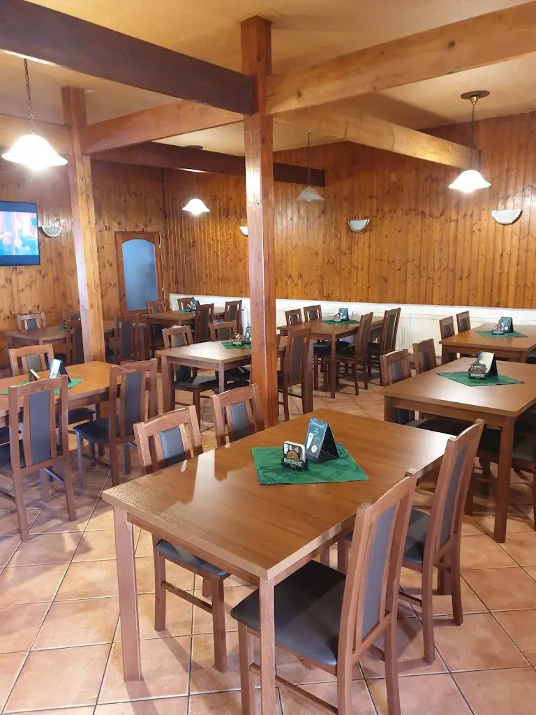 Pizzerie & Pivnice U Hřebčince_Tlumačov_slider_image_1