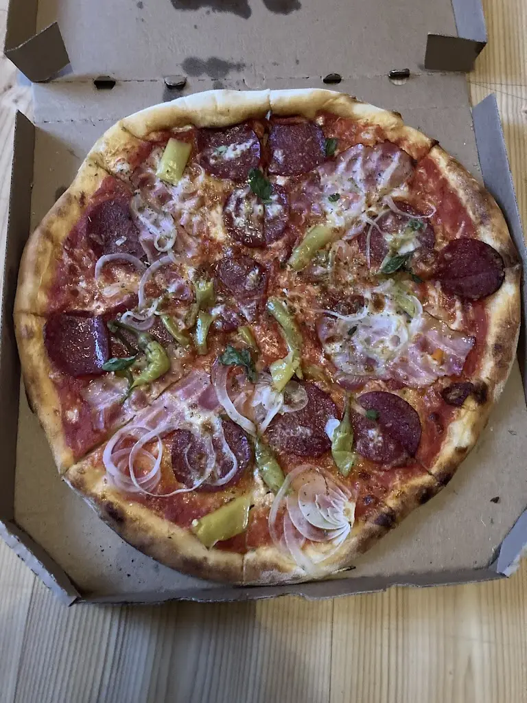 Nikola Koptova_Full Belly_Suchdol nad Lužnicí_review