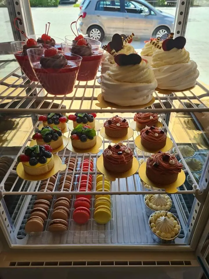 Bistro Bouda aneb Slavičín - báječné místo pro život ristorante a Slavičín