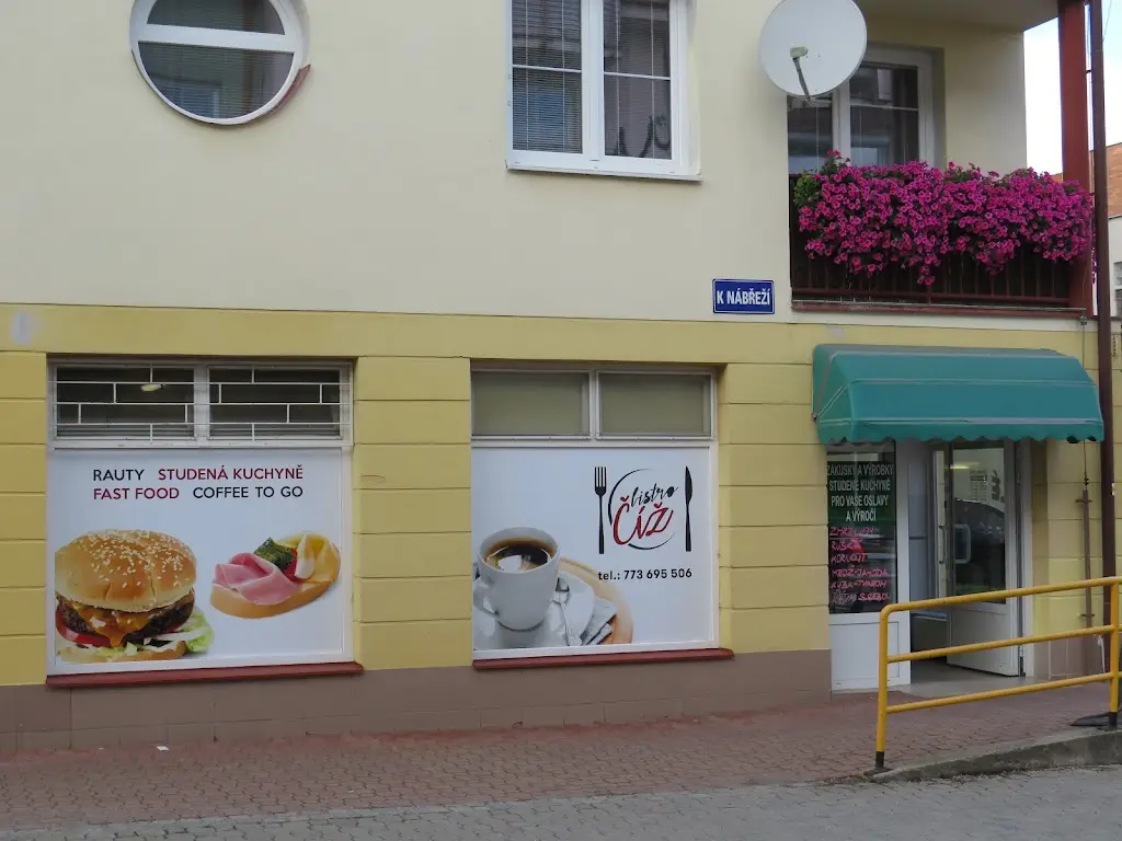 Rychlé Občerstvení restaurant in Slavičín