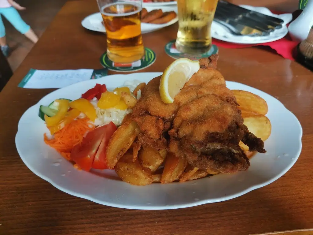 Rostislav Horák_Restaurace U Kollarů_Trhové Sviny_review