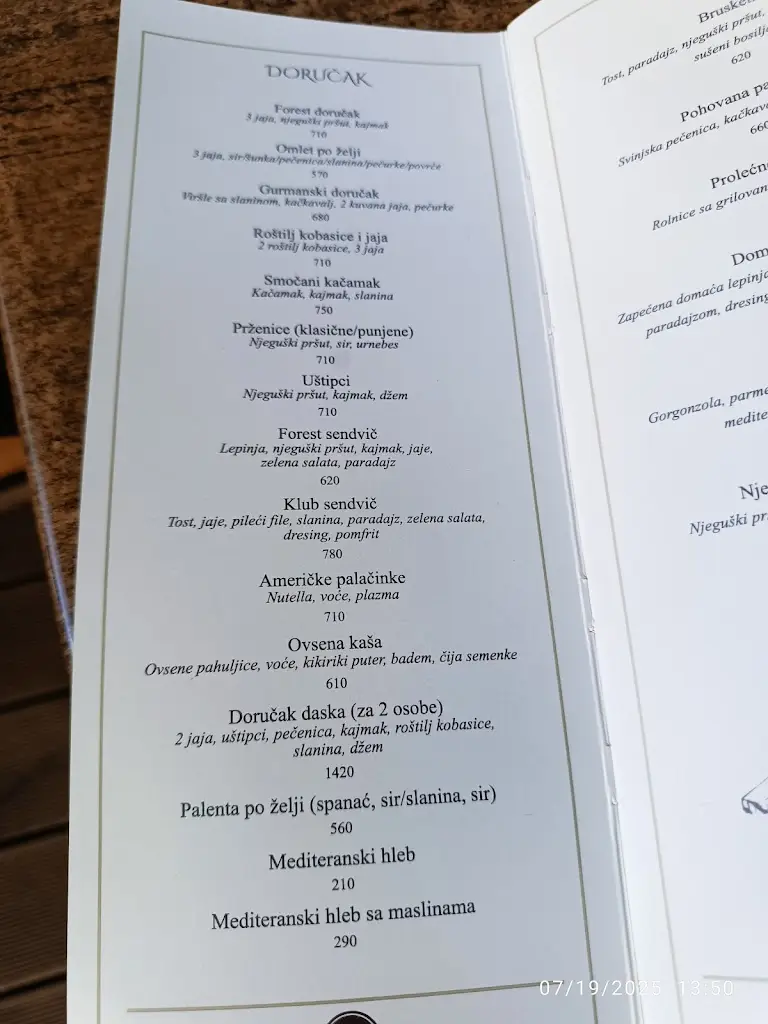 denis dezan_Forest Cafe & Restaurant_Šumice_review