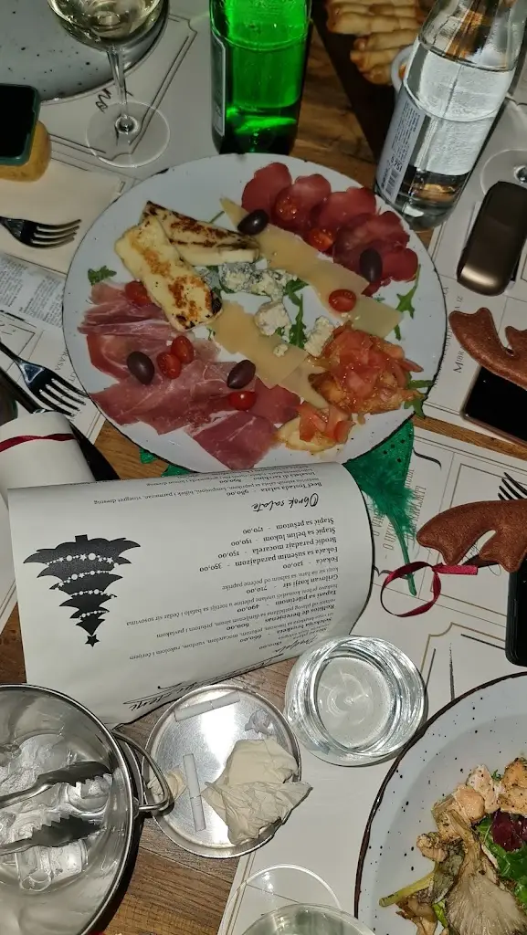 Menu_Restoran Ustanička_Šumice_image_5