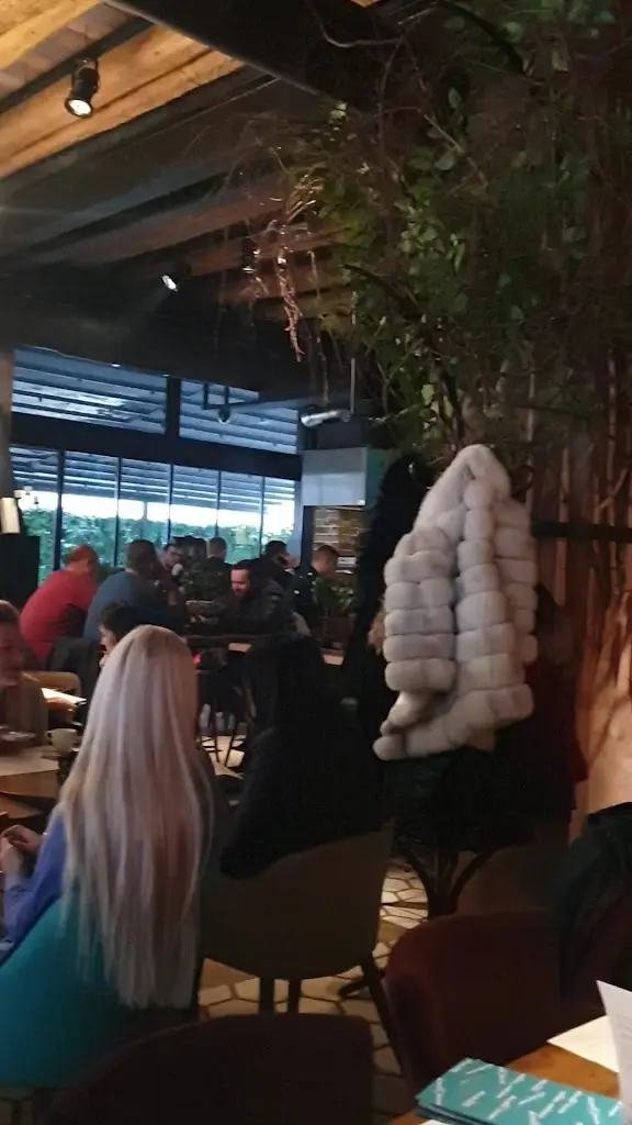 Restoran Ustanička_Šumice_slider_image_2