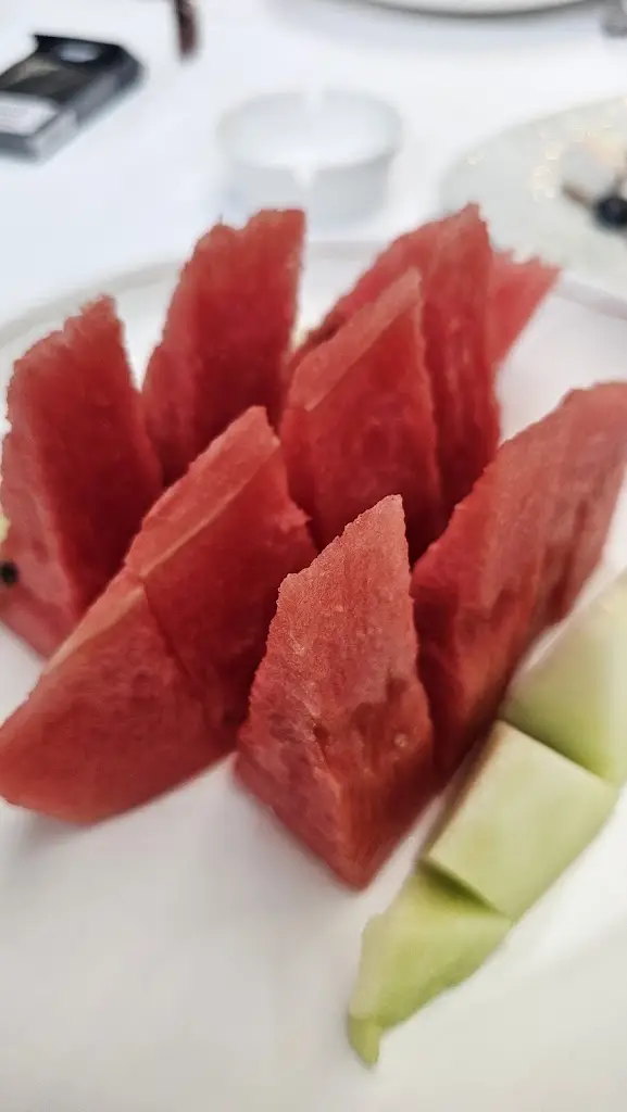 Igor Tomić_Legat 1903_Šumice_review