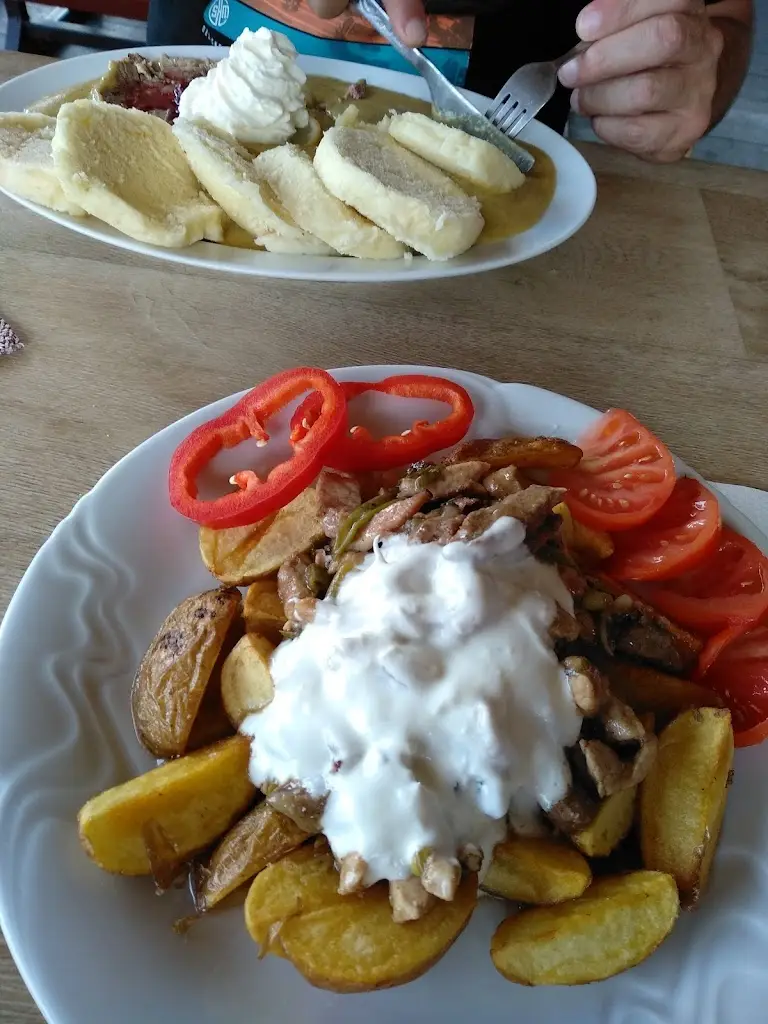 Jana Vrchotova_Galánečka_Valašská Polanka_review