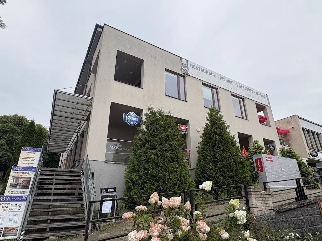 Josef Lank_Vega Centrum_Velehrad_review