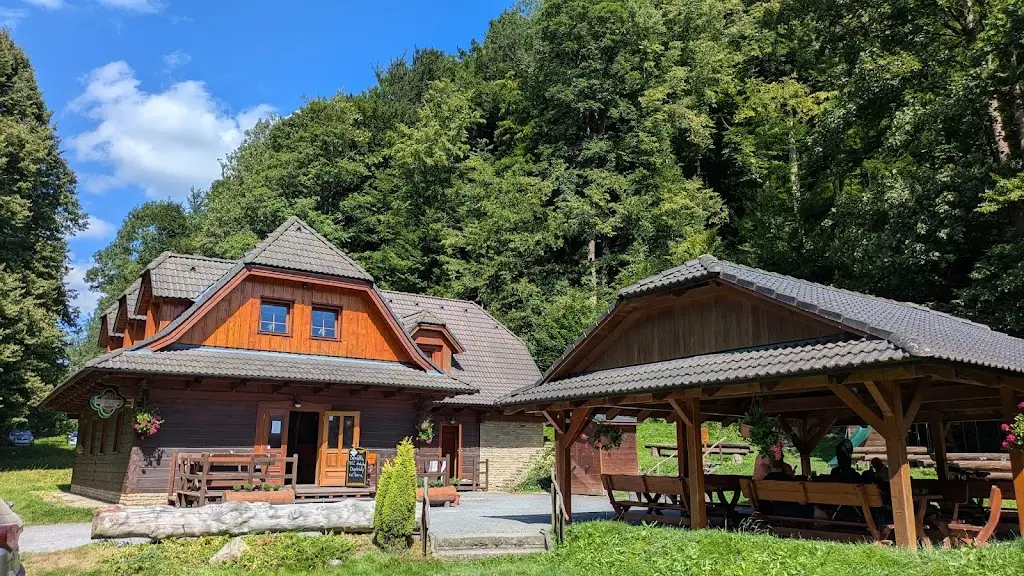 Koliba na Pasekách_Rožnov pod Radhoštěm_slider_image_3