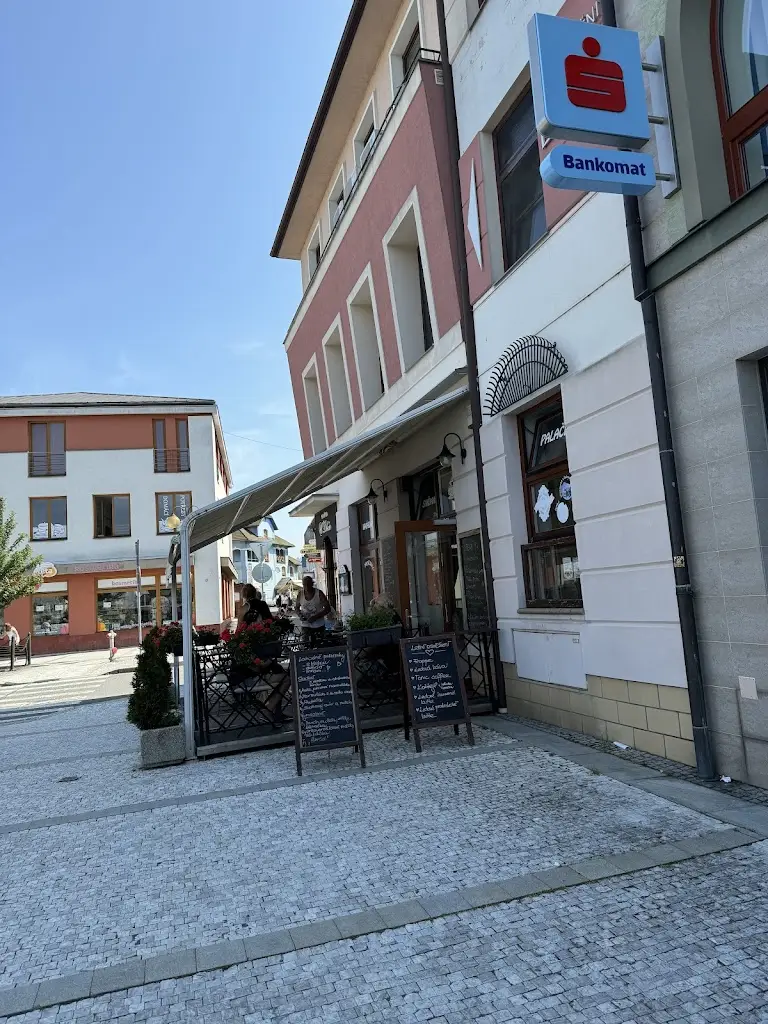 Joe Bee_Cafe at Libuse_Rožnov pod Radhoštěm_review