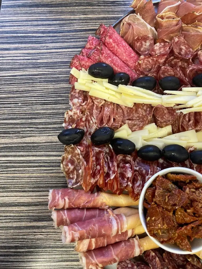 Tazza bistro italiano_Okres Vsetín_slider_image_2