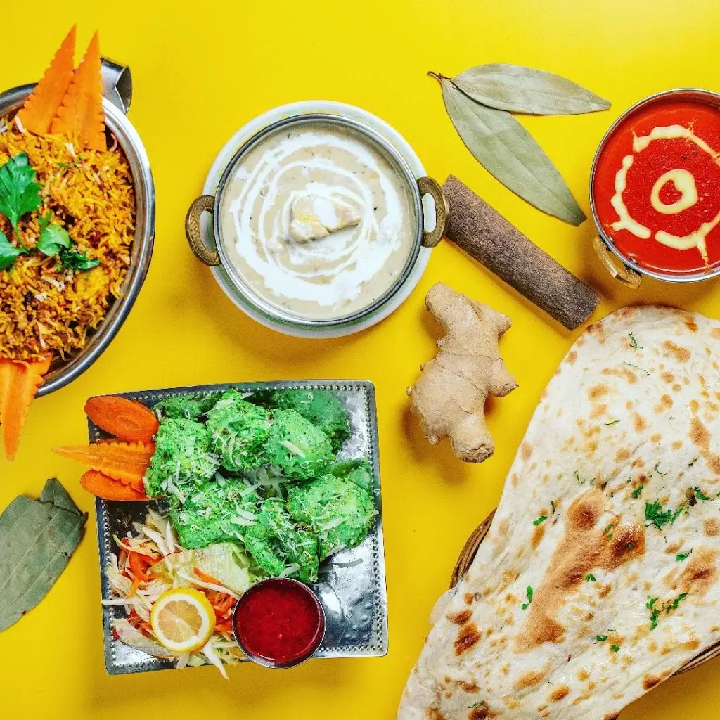 Yak & yéti Nepálská a Indická resturace_Okres Vsetín_slider_image_3