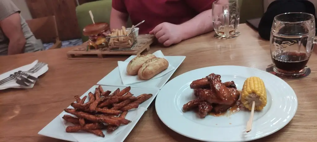 Isa_Restaurace U Tří Slunečnic_Okres Vsetín_review