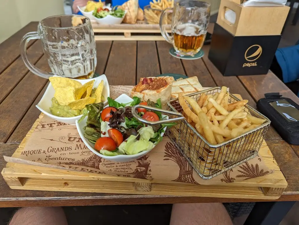 Ondřej Franek_Restaurace U Tří Slunečnic_Okres Vsetín_review