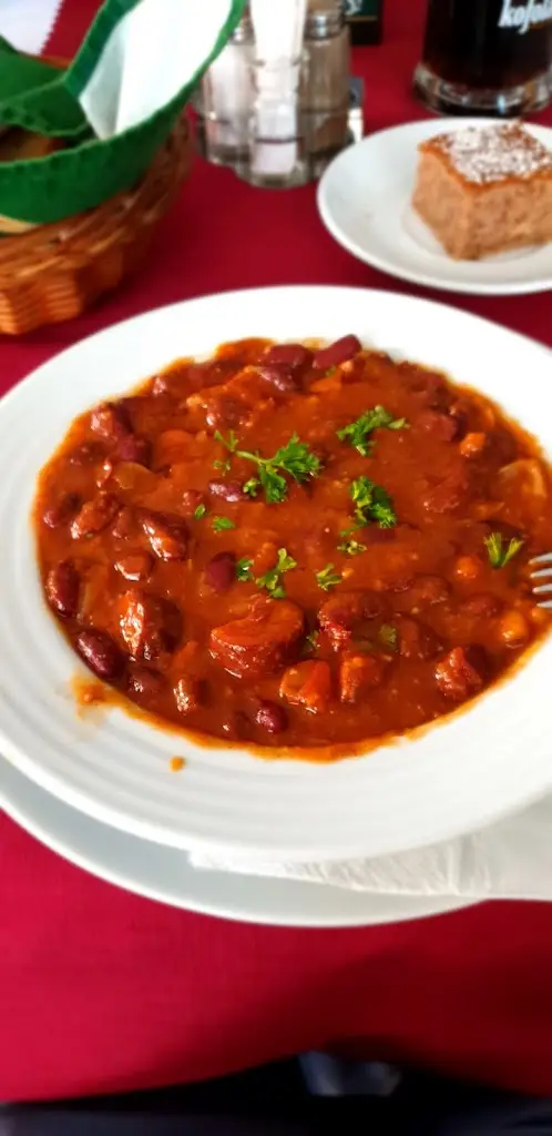 Algiz_Restaurace u Berty_Okres Vsetín_review