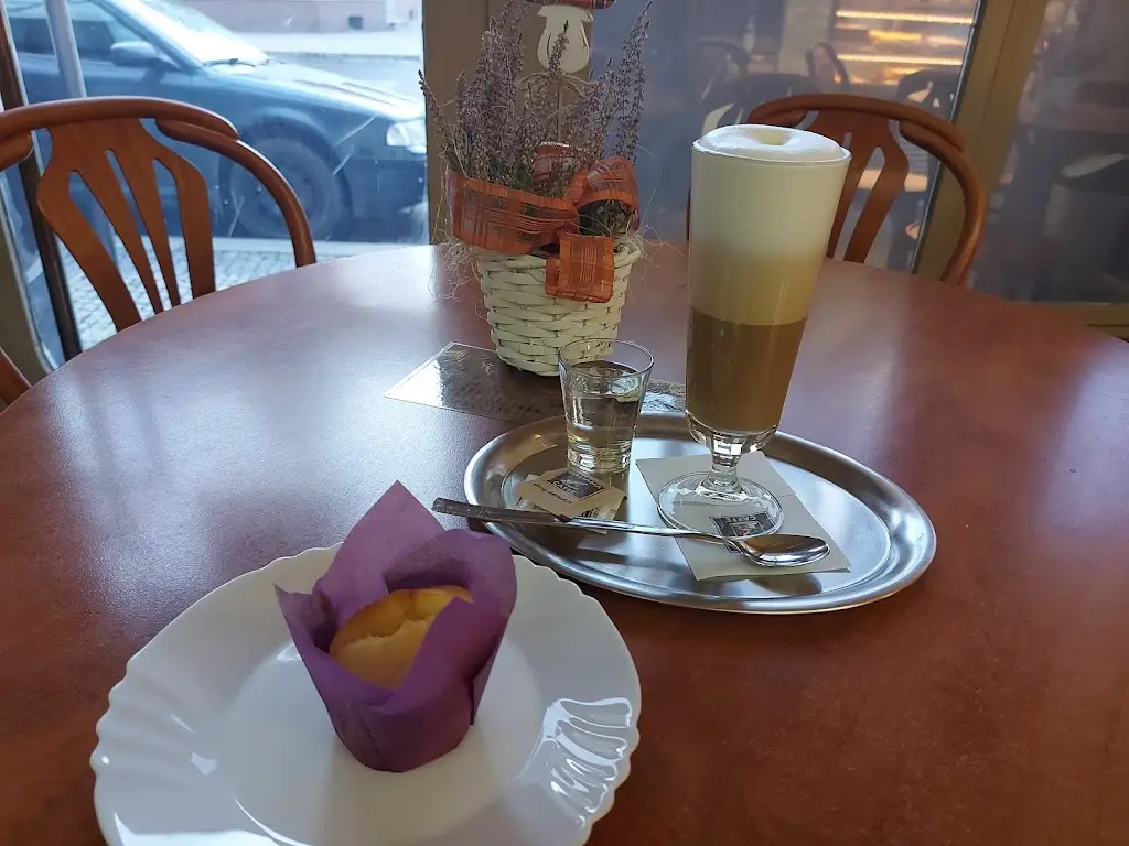 Menu_Denni bar a pekarna U trezoru_Okres Vsetín_immagine_1