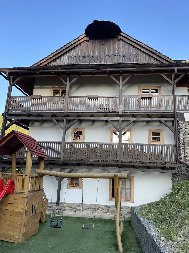 Flying Dutchman Travel_Hospoda Kyčerka_Velké Karlovice_review