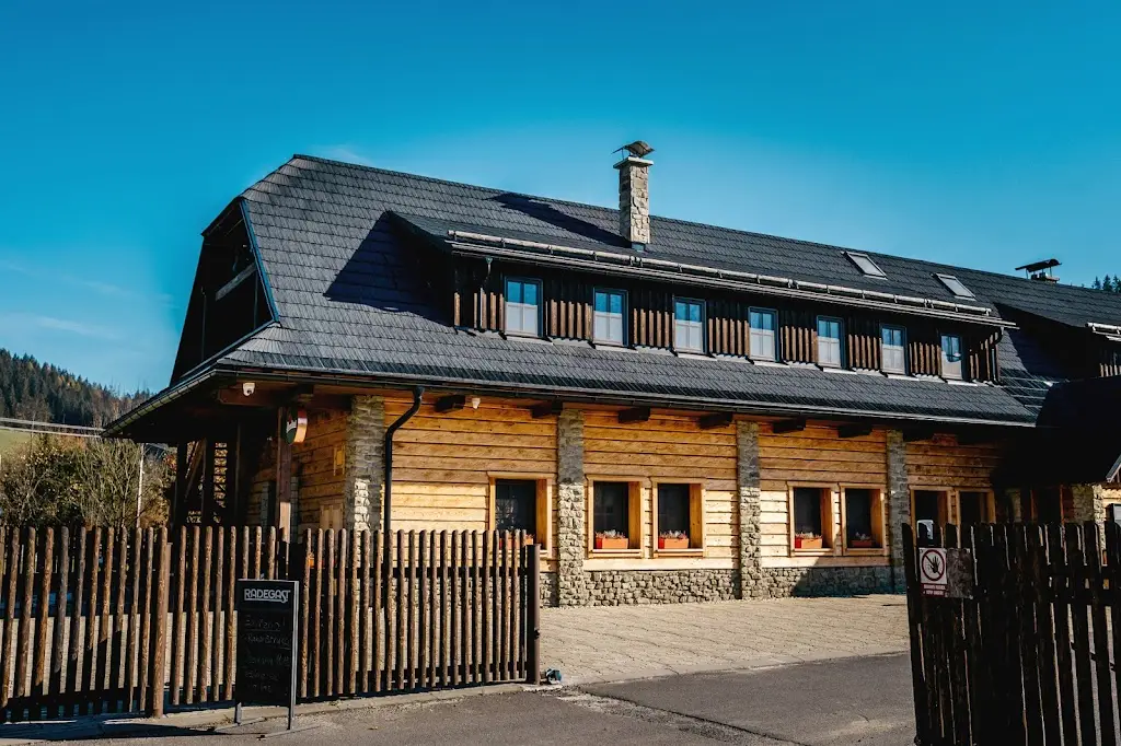 Gajdův Dvůr Restaurace •Ubytování_Velké Karlovice_slider_image_2