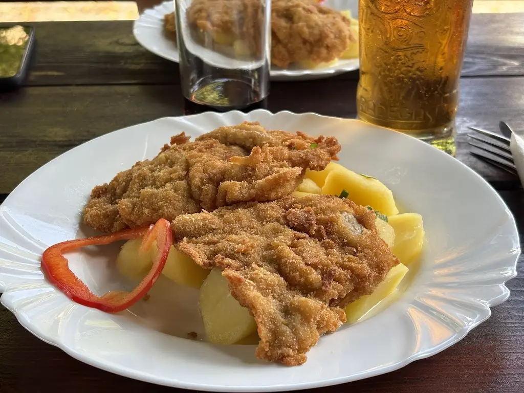 Restaurace U muzea_Velké Karlovice_slider_image_2