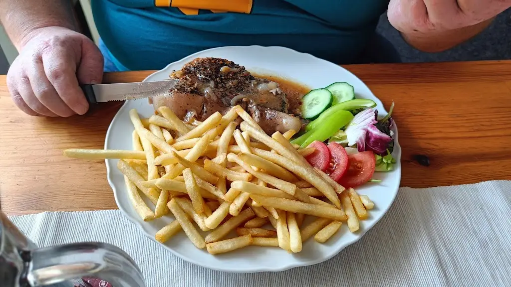 Restaurace na Tahu_Trhové Sviny_slider_image_2