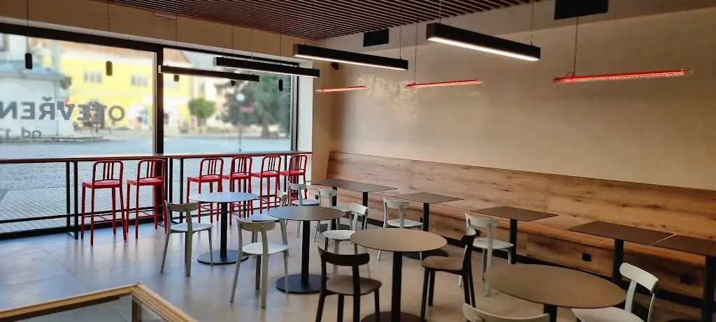 KANTÝNA u Koníčků restaurant in Uherský Brod