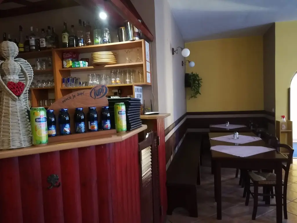 Restaurace Viktoria_Uherský Brod_slider_image_3