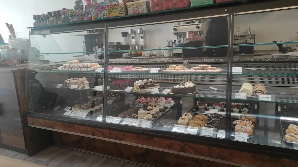 Ramy Almwafey_Cukrárna & Kafárna U kostela_Uherský Brod_recensione