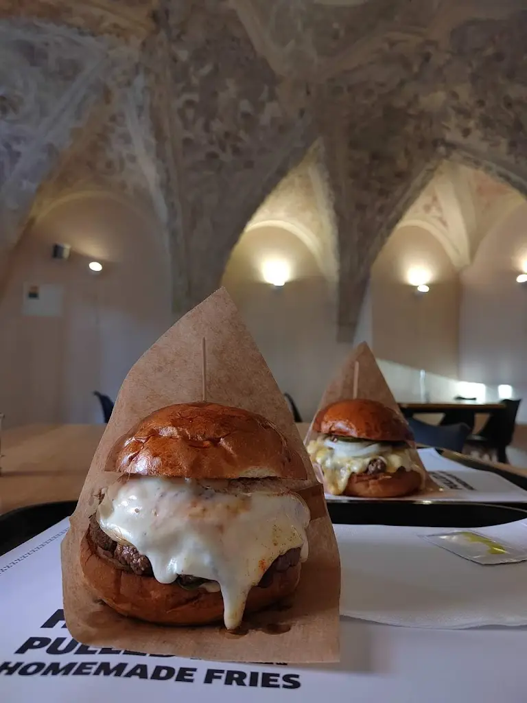 damyco dev_Tučný Kocúr_Trnava_review