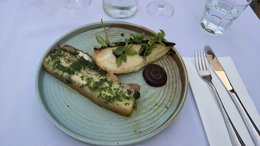 Peter Valo_Truffle pig_Trnava_review