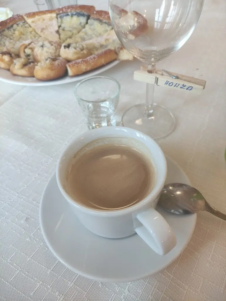 Jan Maňák_Restaurace Veselá_Zašová_review