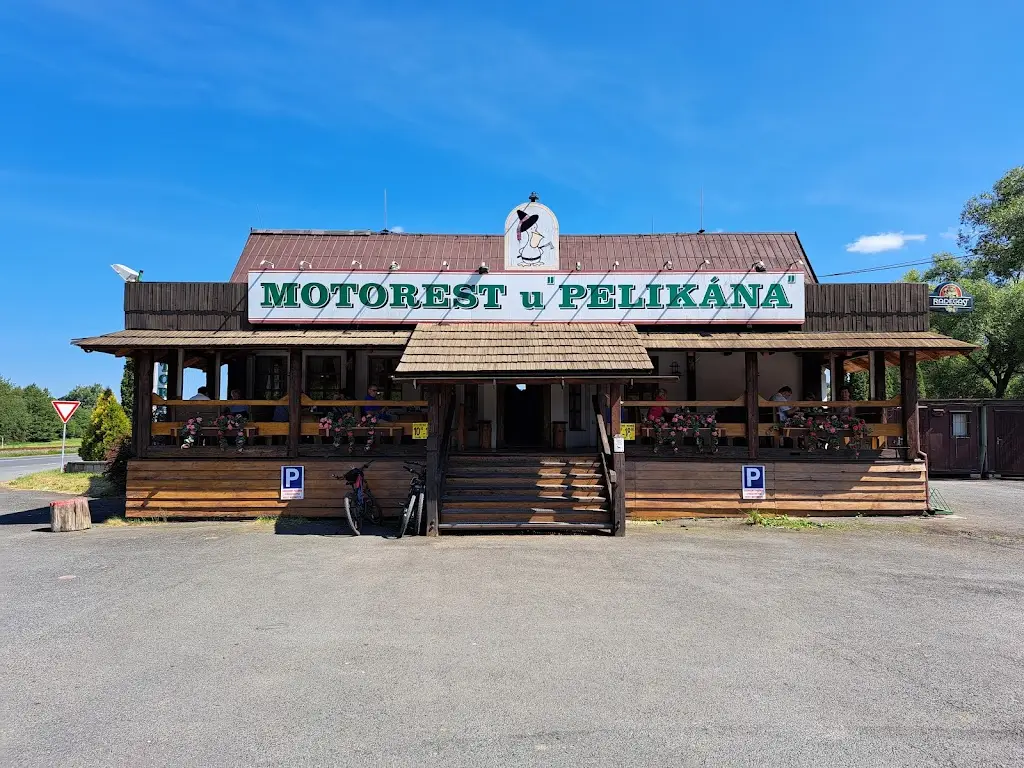 Nagifur_At Pelican roadhouse_Zašová_review