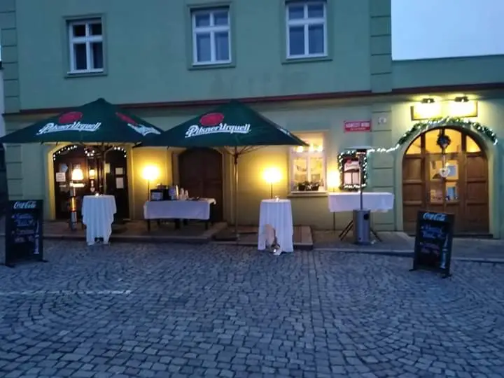 Pizzeria della Piazza restaurant in Týn nad Vltavou