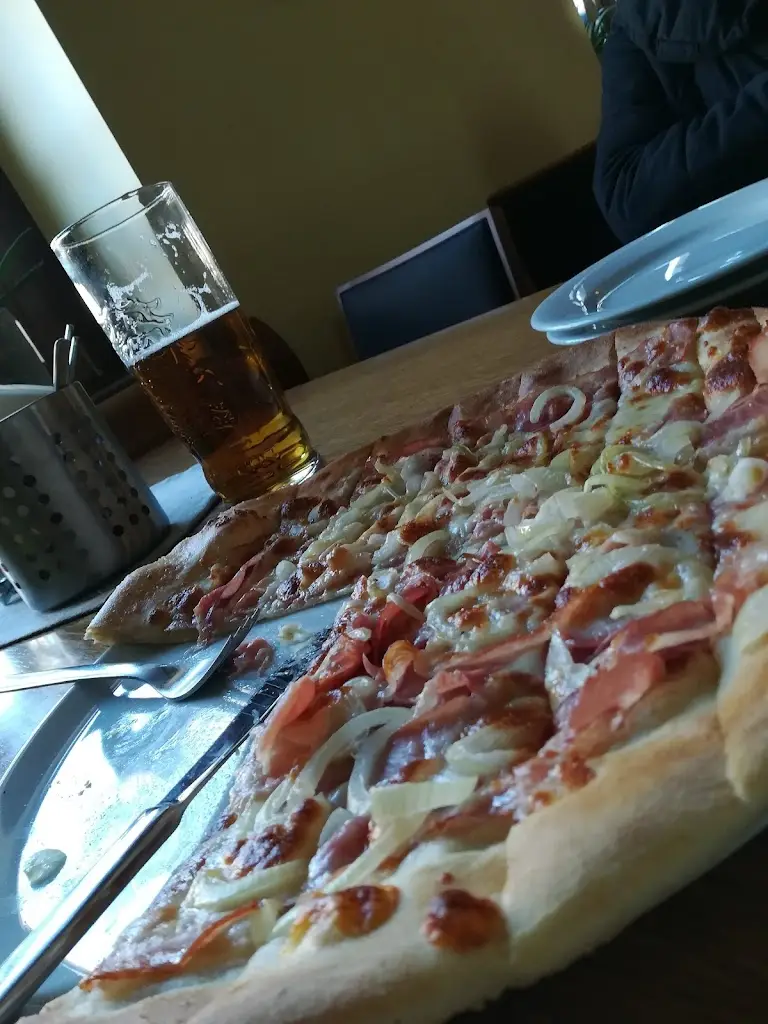 M S_Café Retro_Vizovice_review