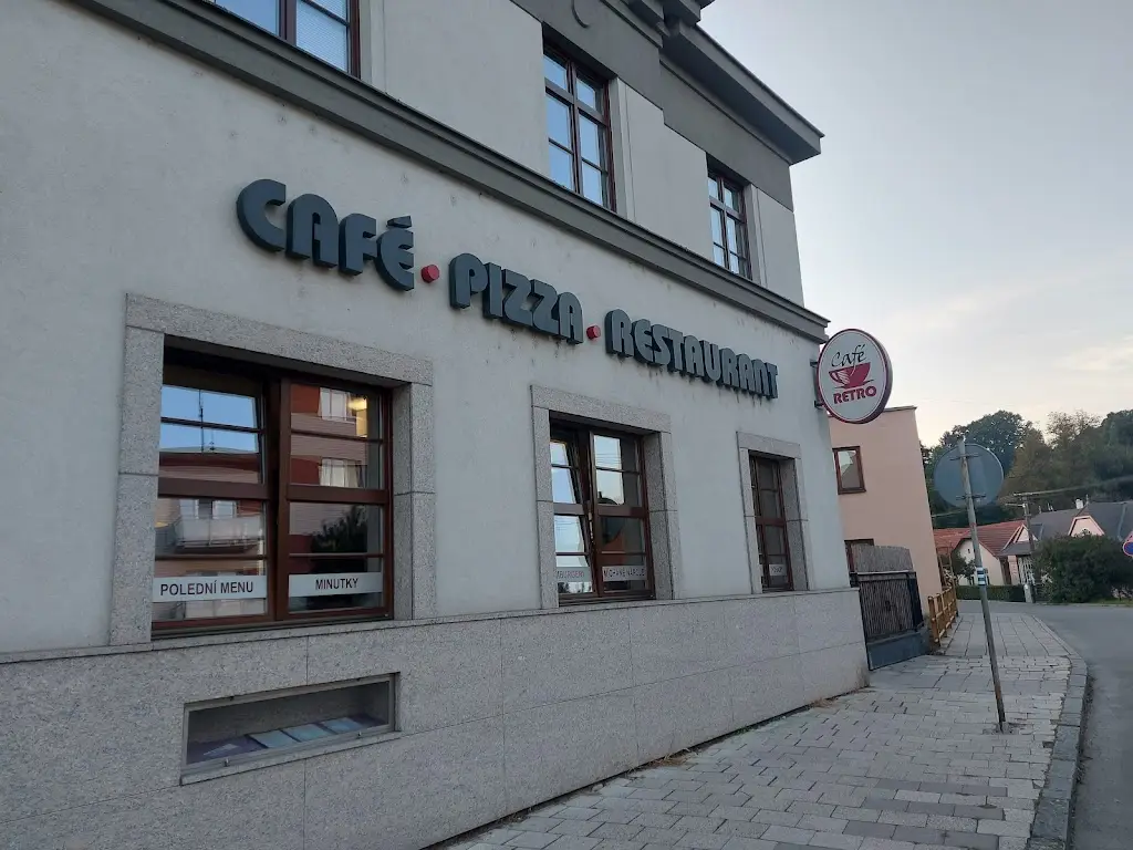 Café Retro restaurant in Vizovice
